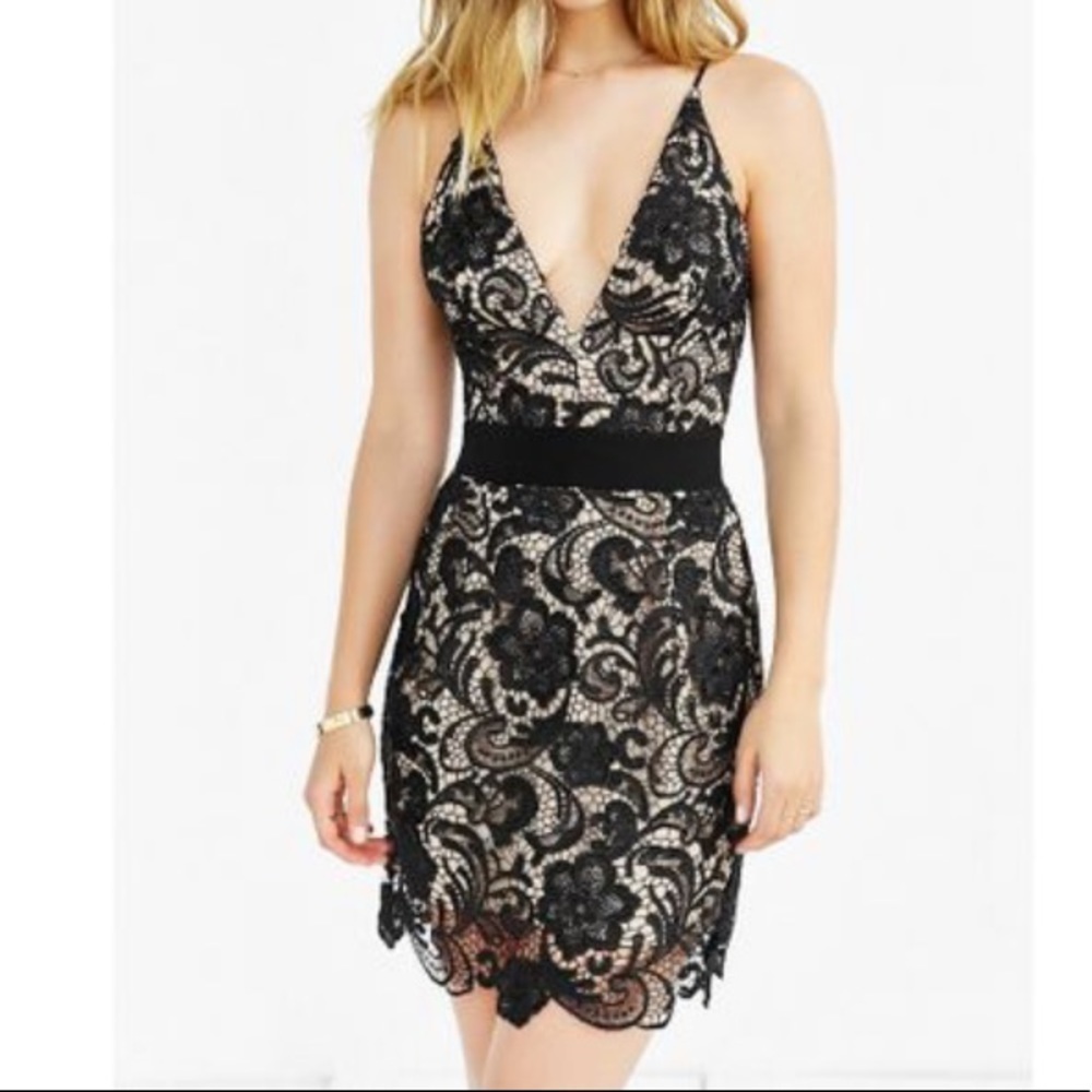 DRESS THE POPULATION Ava Black Lace Minidress Small Cocktail Wedding Party